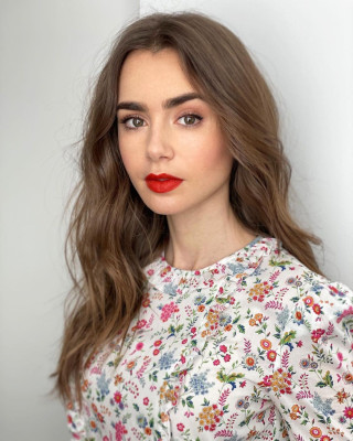 Lily Collins pic #1243417