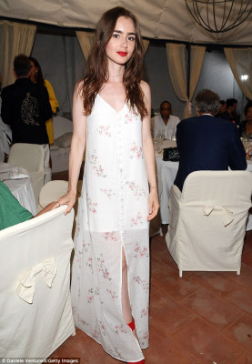 Lily Collins pic #1052697