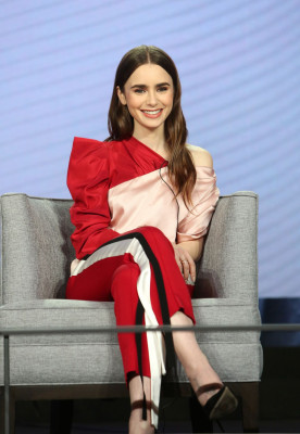Lily Collins pic #1103217