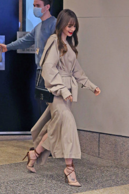 photo 21 in Lily Collins gallery [id1300677] 2022-04-20 00:00:00