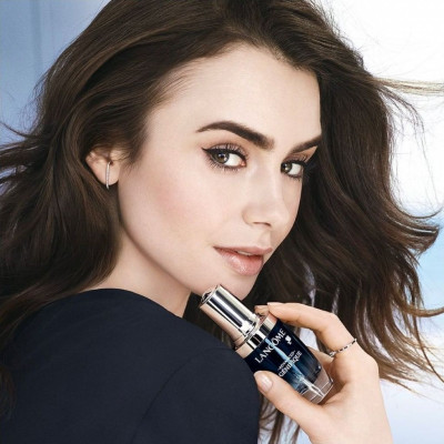 Lily Collins pic #1103168