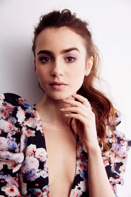 Lily Collins pic #1124263