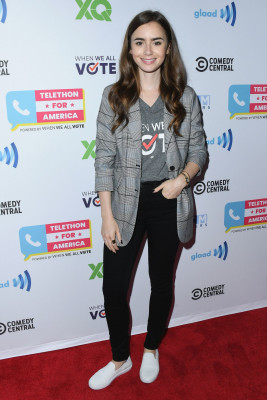 Lily Collins pic #1080259