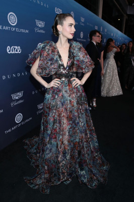 Lily Collins pic #1097761