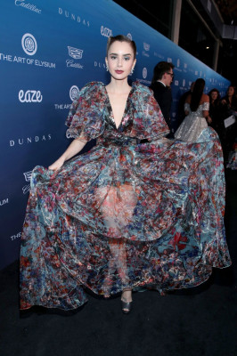 Lily Collins pic #1097773