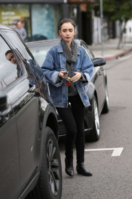 Lily Collins pic #901190