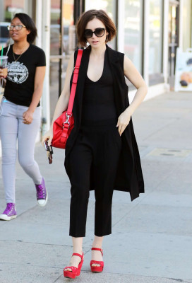 Lily Collins pic #835882