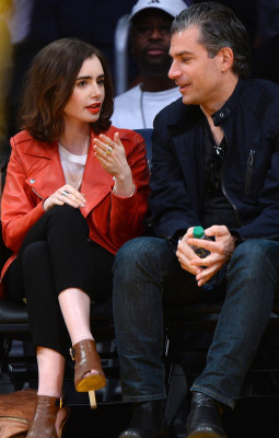 Lily Collins pic #687510
