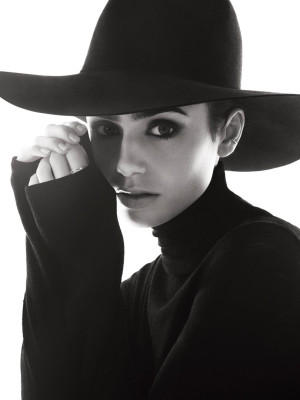 Lily Collins pic #938737