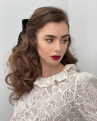 Lily Collins pic #1243419
