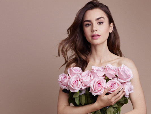 Lily Collins pic #1285434