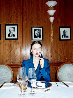 Lily Collins pic #1105907