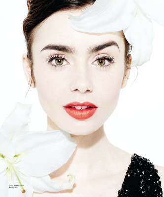 Lily Collins pic #911636