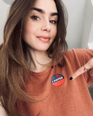 Lily Collins pic #1206216