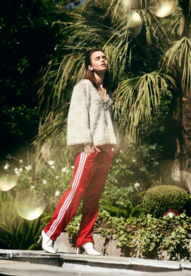 Lily Collins pic #937200