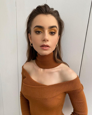 Lily Collins pic #1246089