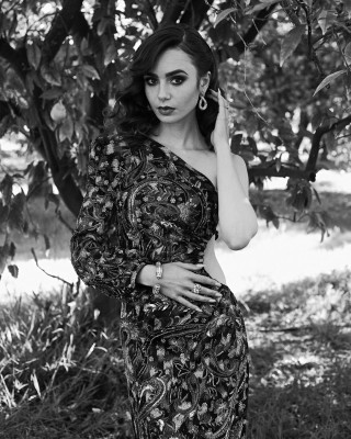 Lily Collins pic #1249789