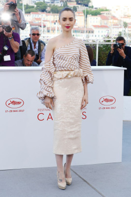 Lily Collins pic #935117