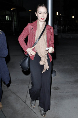 Lily Collins pic #698512