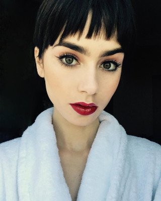 Lily Collins pic #936359