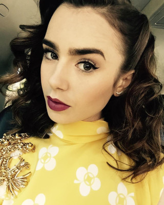 Lily Collins pic #947345