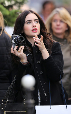 Lily Collins pic #480081