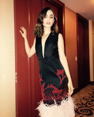 Lily Collins pic #946079