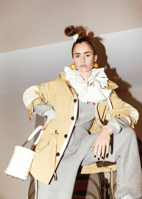 Lily Collins pic #1242987