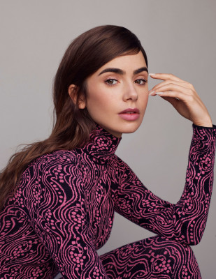 Lily Collins pic #1290971