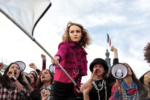 Lily-Rose Melody Depp pic #930800
