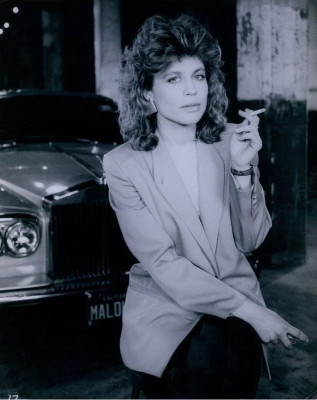 Linda Hamilton pic #1335635