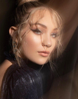 photo 6 in Maddie Ziegler gallery [id1094649] 2018-12-31 00:00:00