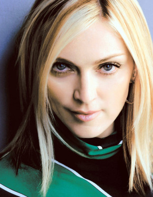 Madonna pic #87297