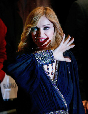 Madonna pic #38817
