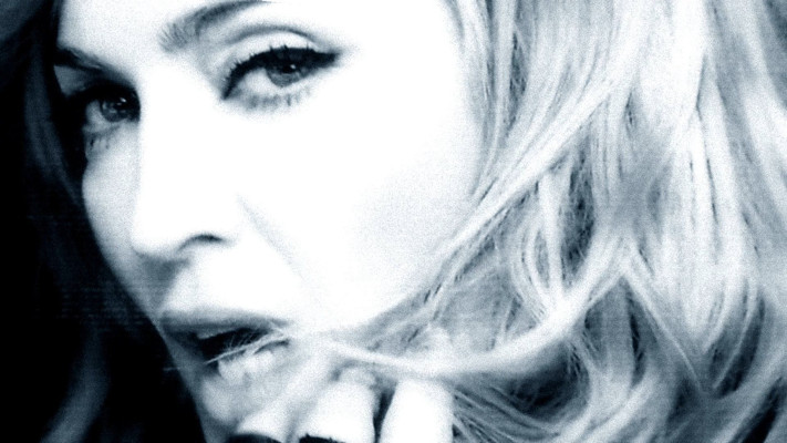 Madonna pic #465210