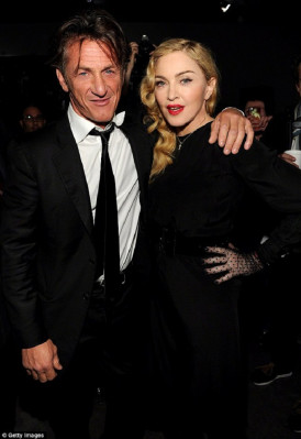 Madonna pic #652615