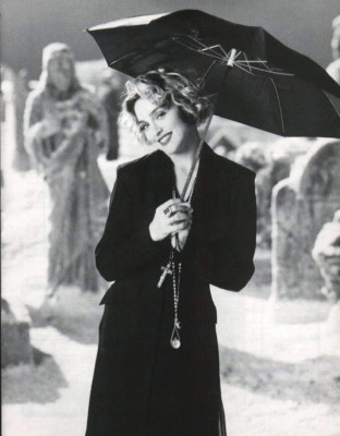 Madonna pic #138654