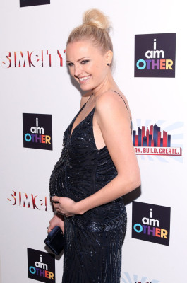 photo 15 in Malin Akerman gallery [id573589] 2013-02-09 00:00:00