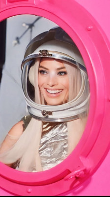 Margot Robbie pic #1330370