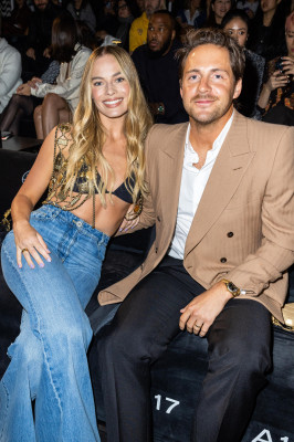 photo 4 in Margot Robbie gallery [id1330210] 2023-07-19 00:00:00