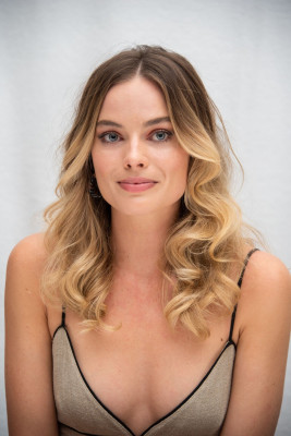 Margot Robbie pic #1156497