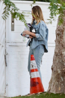 Margot Robbie pic #1185395
