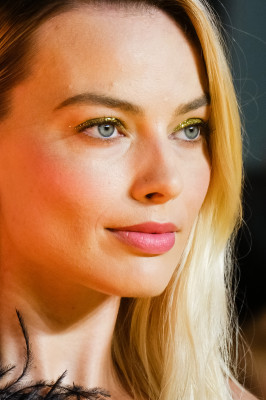 Margot Robbie pic #1225082