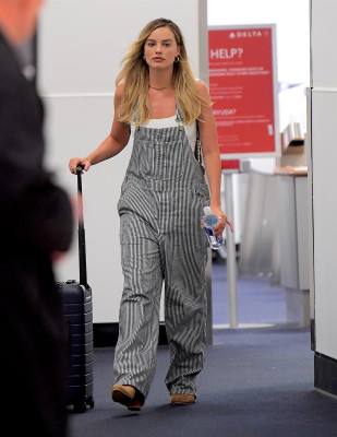 Margot Robbie pic #1128446