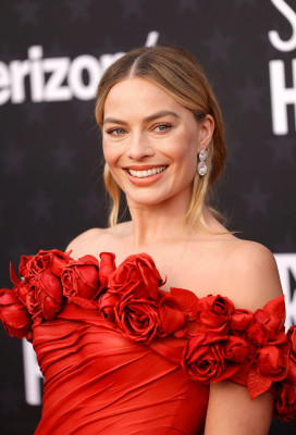 photo 5 in Margot Robbie gallery [id1343155] 2024-02-06 00:00:00