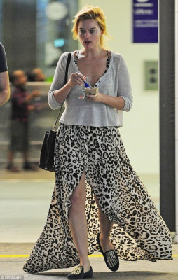 Margot Robbie pic #718640