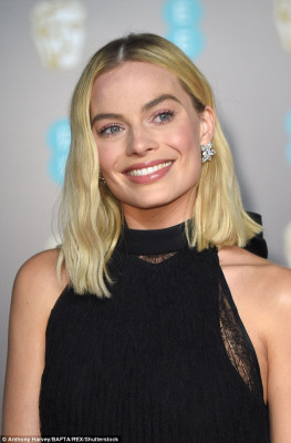 Margot Robbie pic #1013079