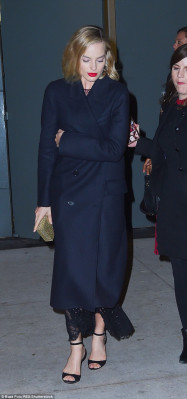 Margot Robbie pic #989513