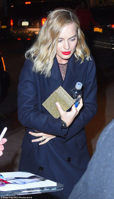 Margot Robbie pic #989514