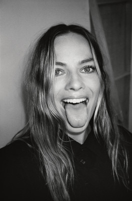photo 4 in Margot Robbie gallery [id1316011] 2022-11-30 00:00:00